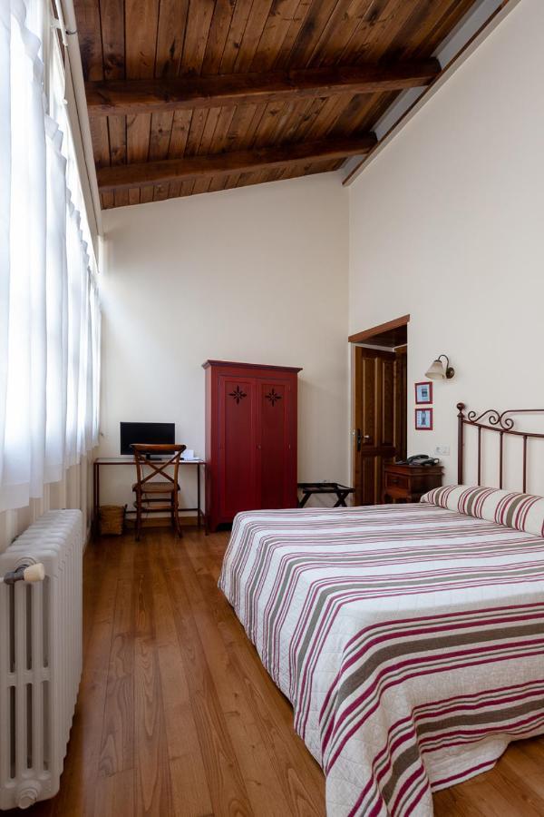 Hotel Casa Soto Vegadeo Esterno foto
